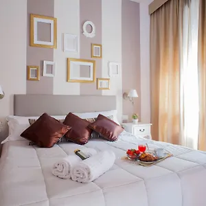 Hotel Ares, Milán